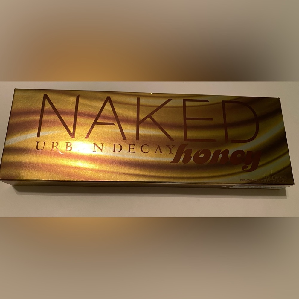 BNIB- Urban Decay Naked Honey eyeshadow palette